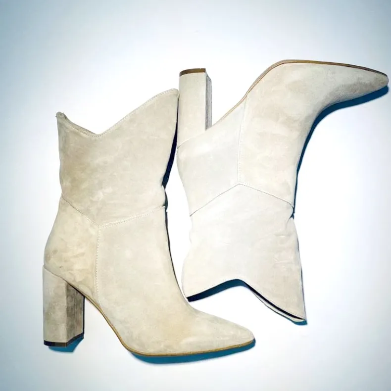 Ankle Boot With Heel