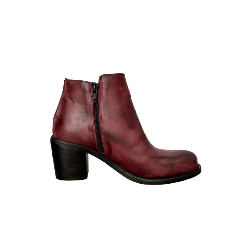 Artisan Ankle Boot With Burgundy Brushed Zipper