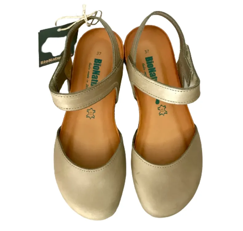 Bionatura Sandal Closed At The Toe In Mud-colored Leather