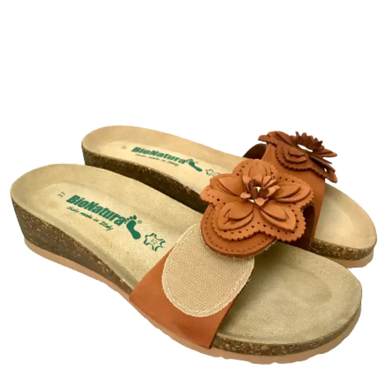 Bionatura Slipper With Rust Flower