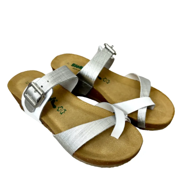 Bionatura Thong Slipper In White And Silver Leather