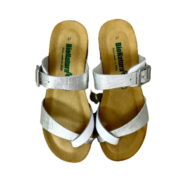 Bionatura Thong Slipper In White And Silver Leather
