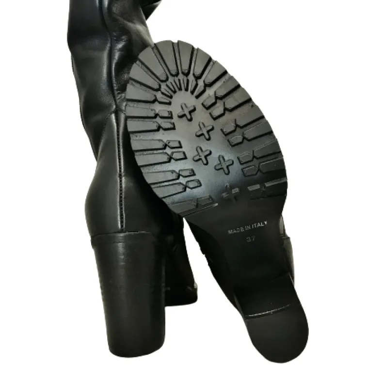 Black Artisan Boot With Heel