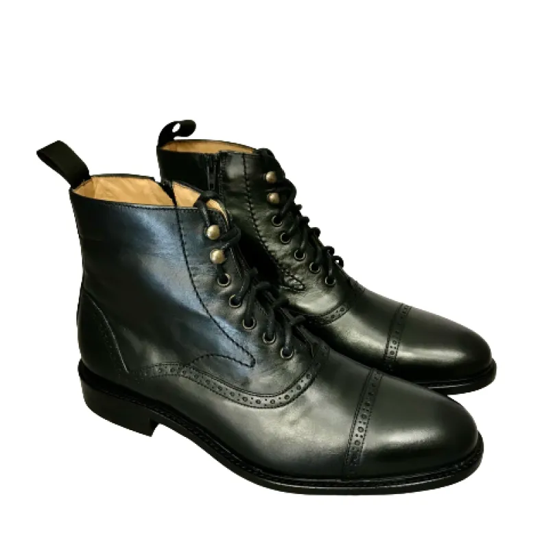 Black Crafted Amphibian