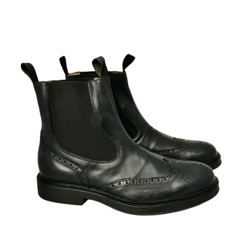 Black Handcrafted Beatles