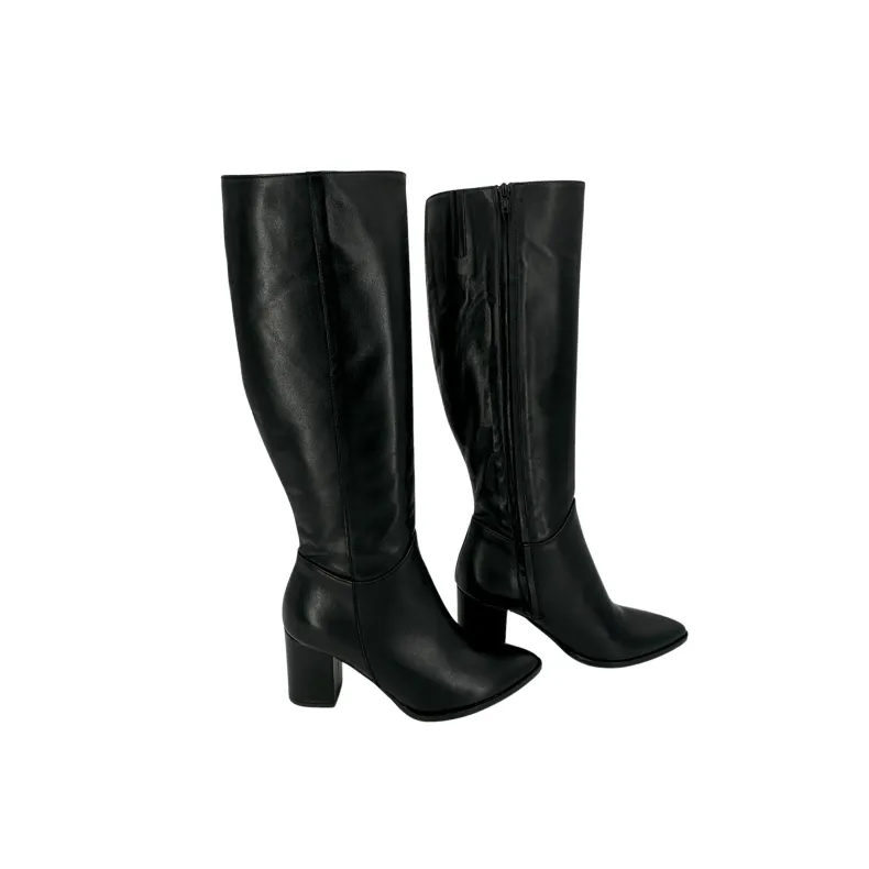 Black Leather Boot With Heel
