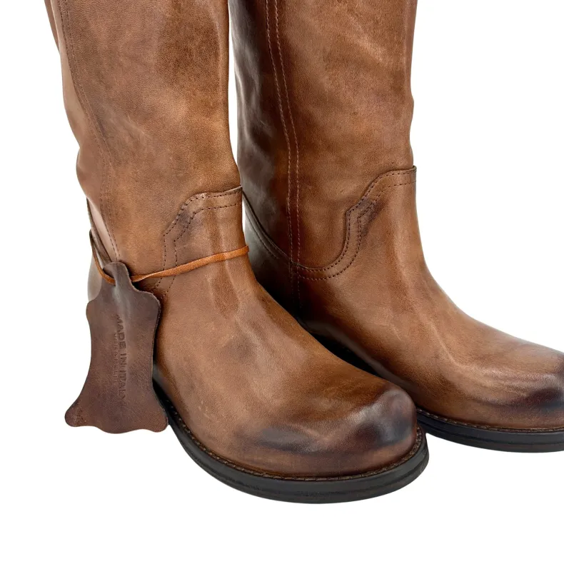 Boot In Tan-dipped Leather