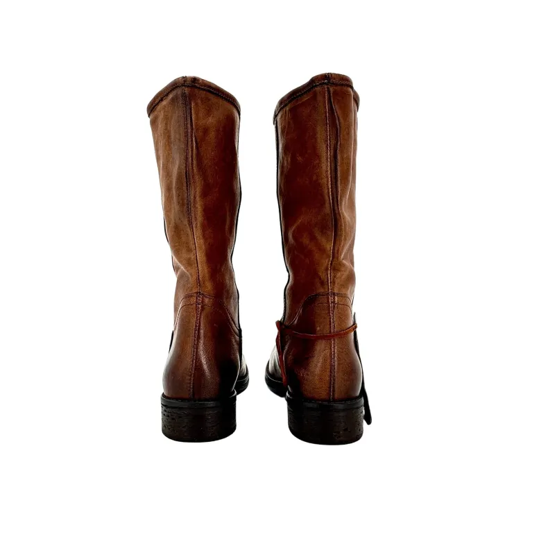 Boot In Tan-dipped Leather