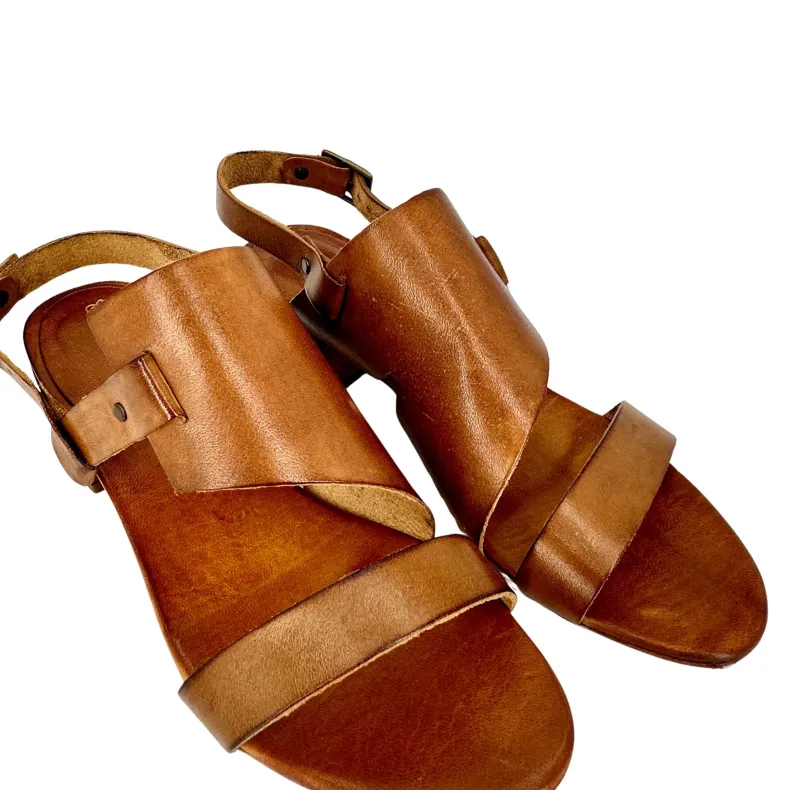 Brown Dipped Leather Sandal