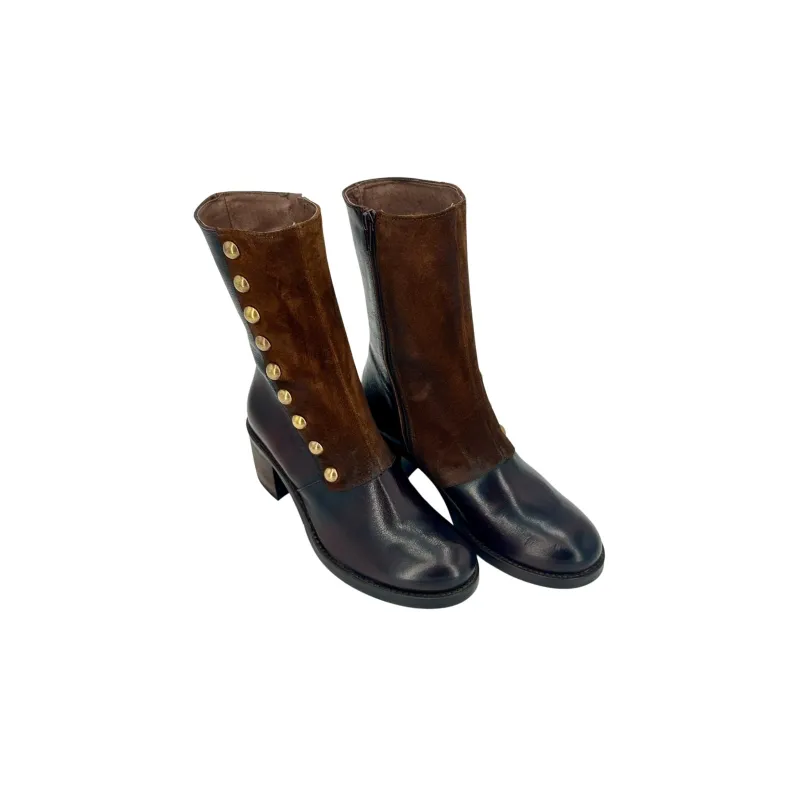 Camarri 1916 Leather Ankle Boot With Buttons