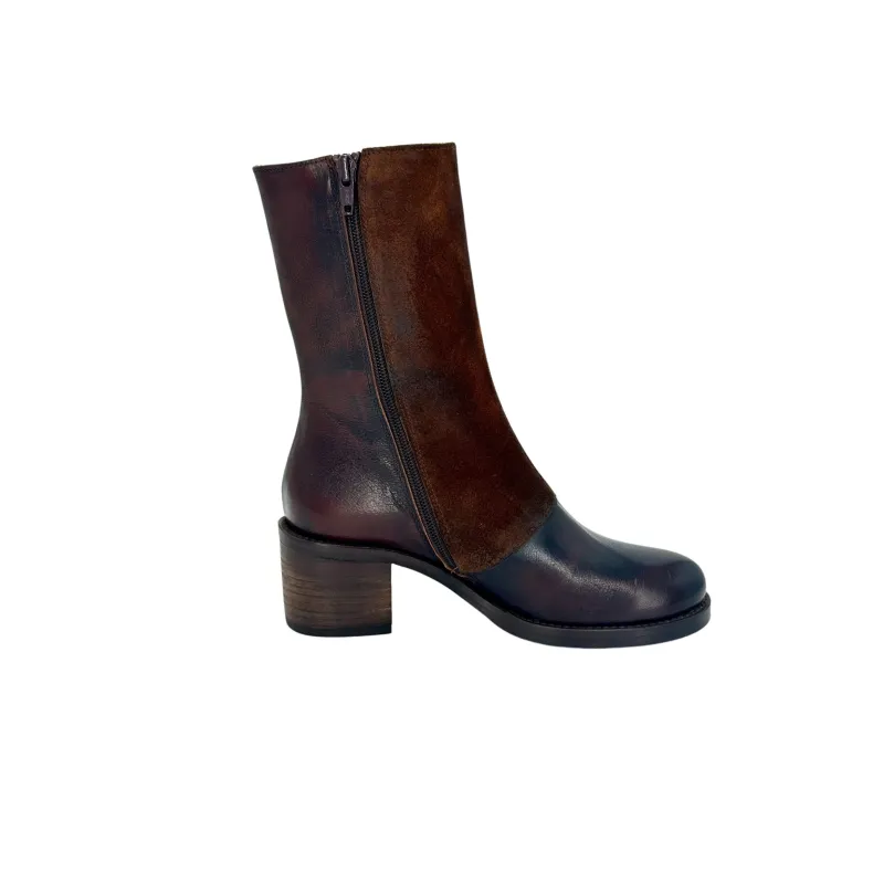 Camarri 1916 Leather Ankle Boot With Buttons