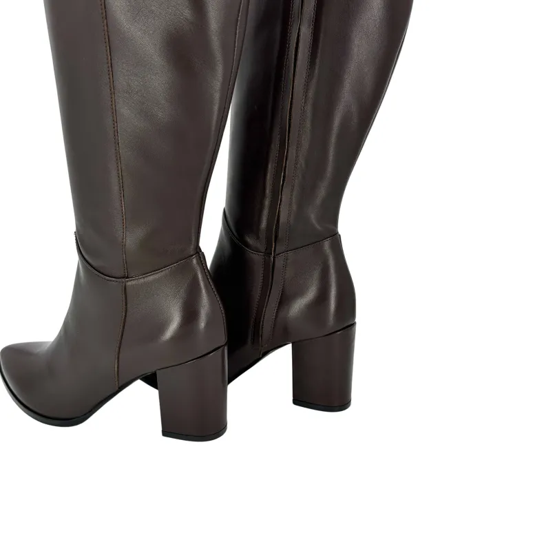 Dark Brown Leather Boot With Heel