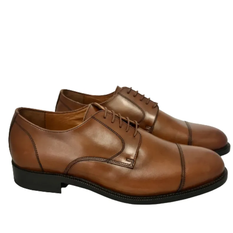 Dark Leather Lace-up With Spunterbo