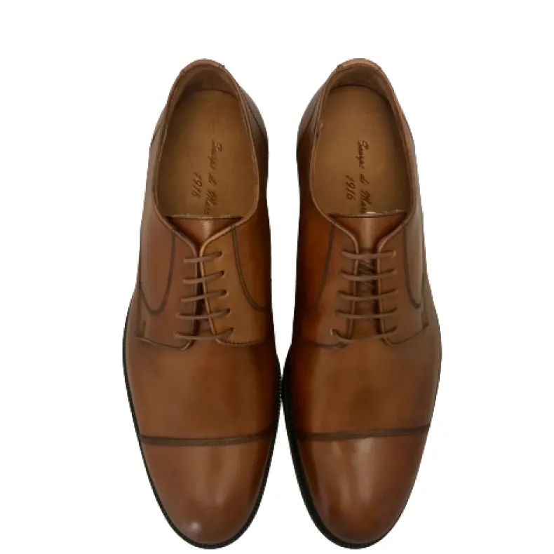 Dark Leather Lace-up With Spunterbo