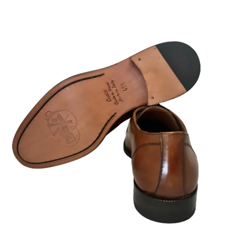 Dark Leather Lace-up With Spunterbo