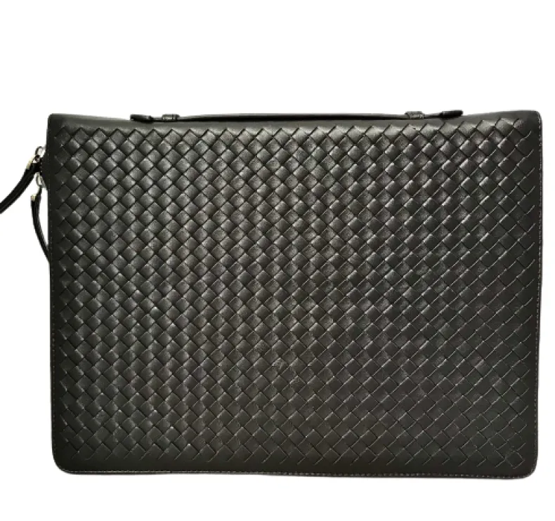 Document Holder In Woven Leather
