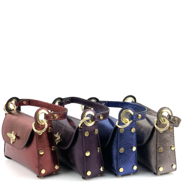 Elegant Handbag In Metallic Leather