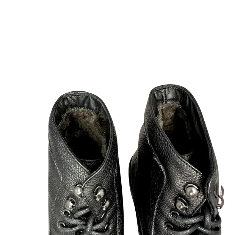 Handcrafted Amphibian With Black Blake Stitched Lamb Fur