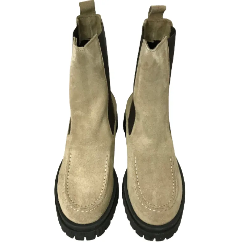 Handcrafted Beatles In Taupe Suede