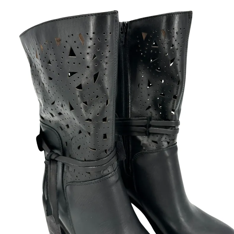 Handcrafted Boot In Black Lasered Nubuck Leather