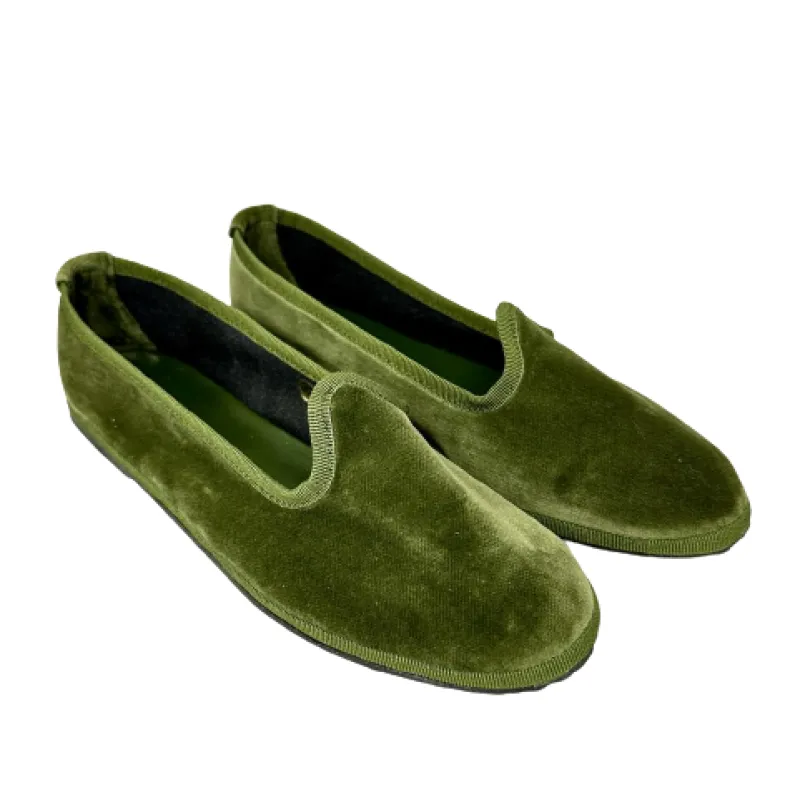 Handcrafted Friulian Shoes In Green Velvet