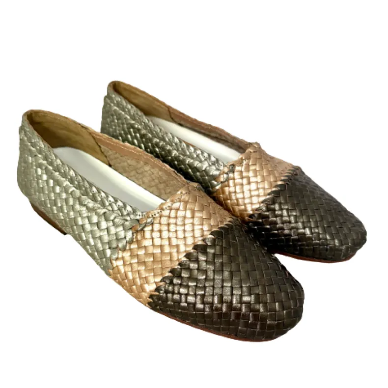 Handcrafted Moccasin In Woven Leather