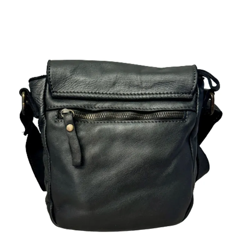 Handcrafted Purse In Washed Leather