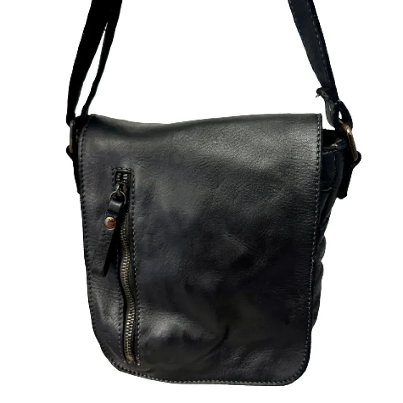 Handcrafted Purse In Washed Leather