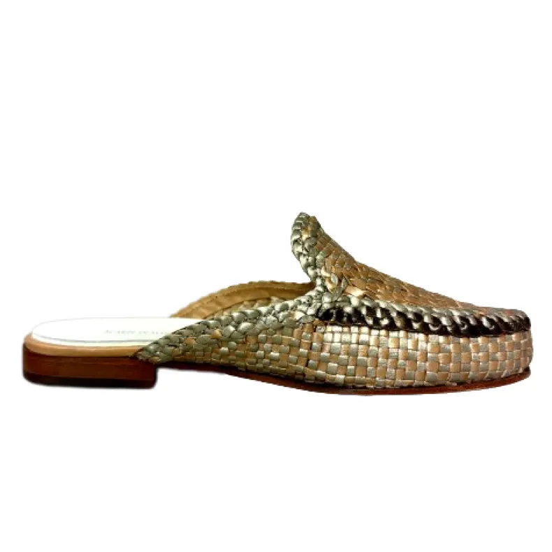 Handcrafted Sabot In Woven Leather