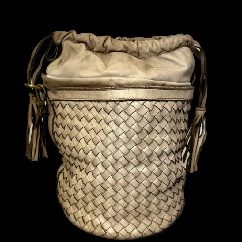 Handcrafted Woven Bucket Model Bag