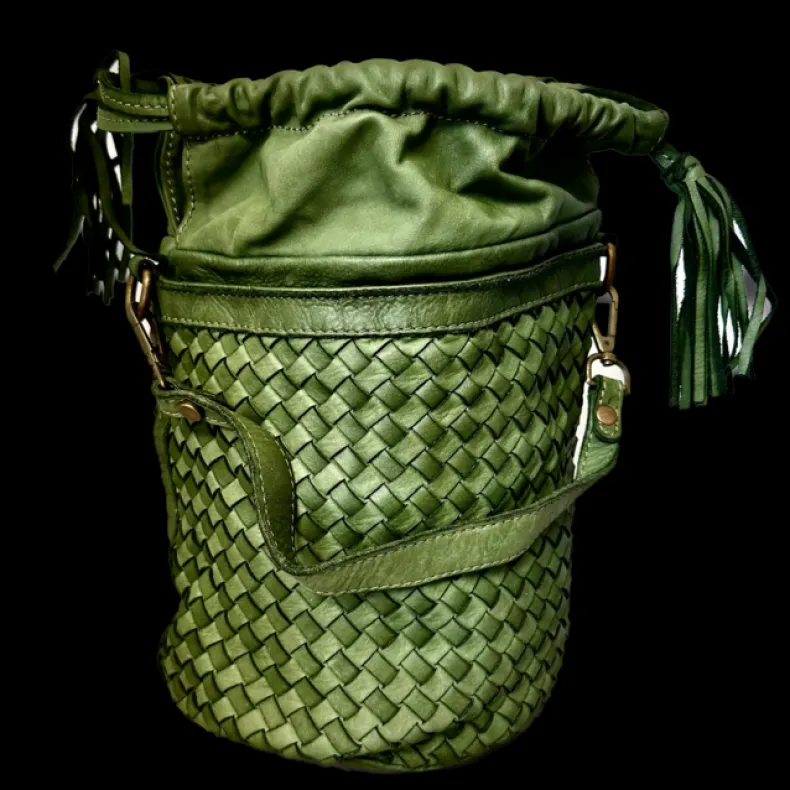 Handcrafted Woven Bucket Model Bag