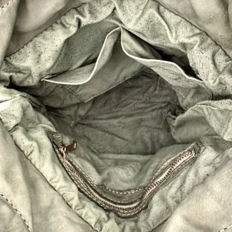 Handcrafted Woven Bucket Model Bag