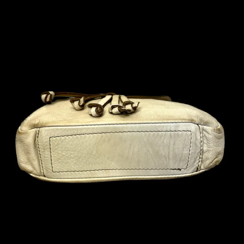 Handmade Bag In Washed Leather With Braid