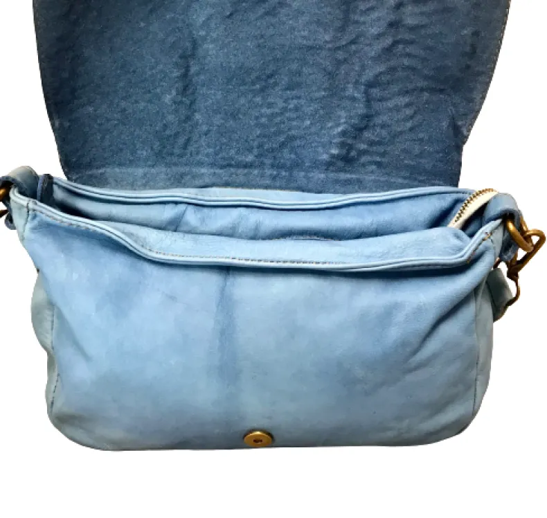 Handmade Bag In Washed Leather With Braided Handle