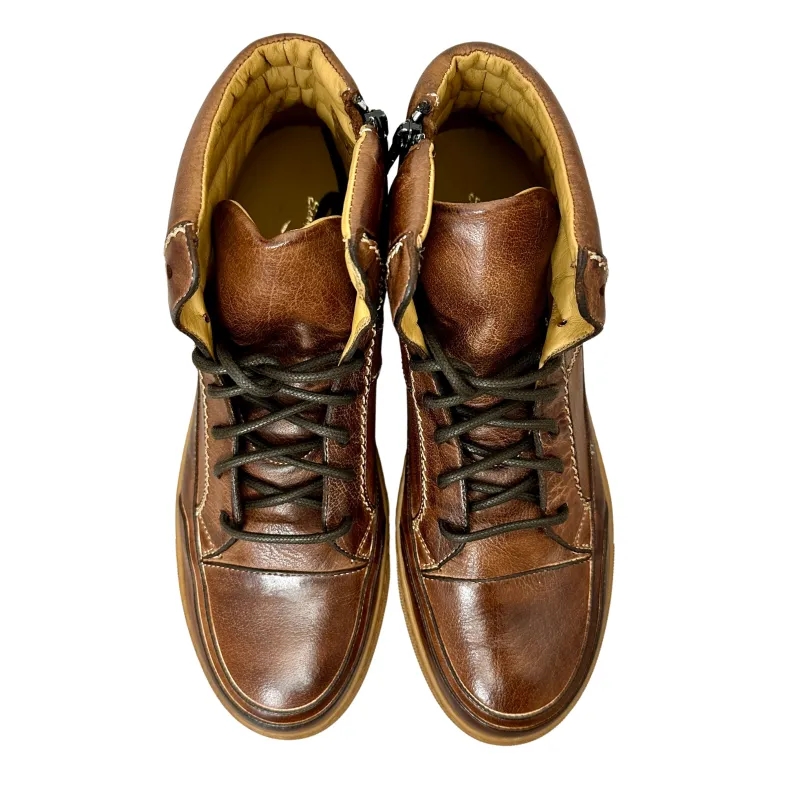 High-top Brown Dipped Handmade Sneaker