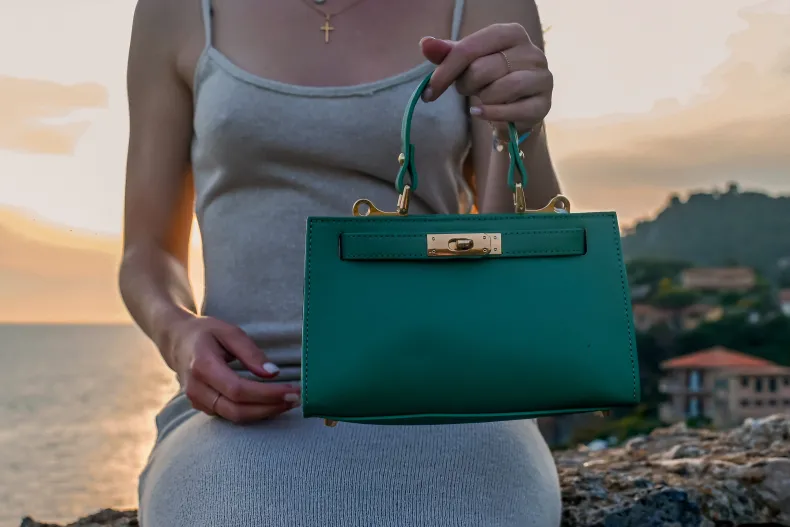 Kate – Saffiano Leather Minibag