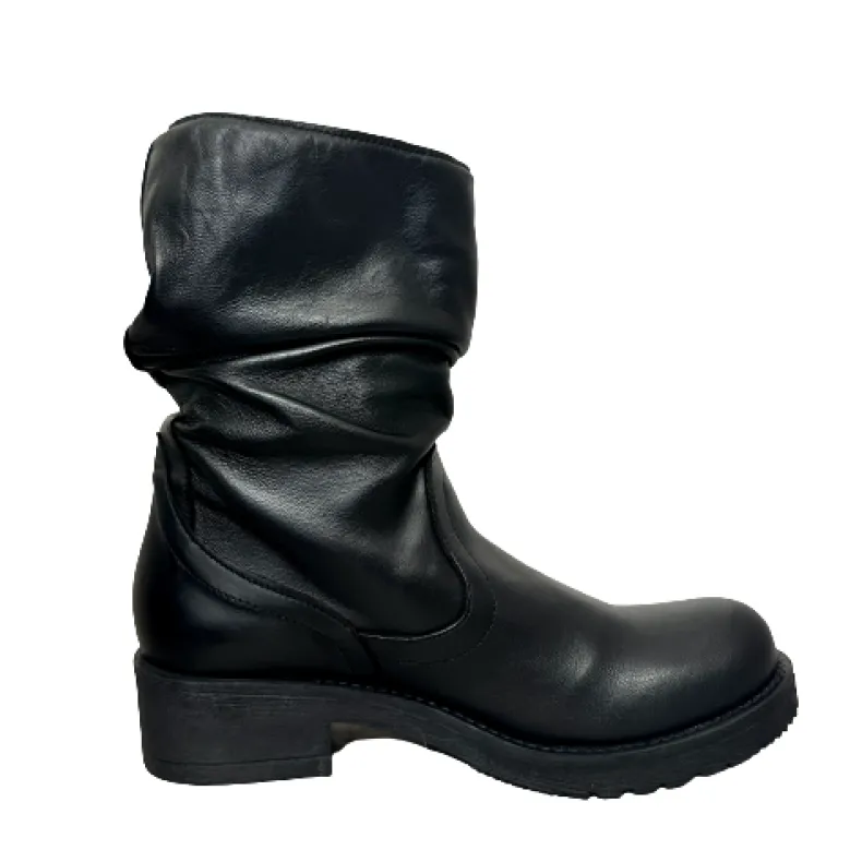 Low Handcrafted Biker In Black Leather PFV