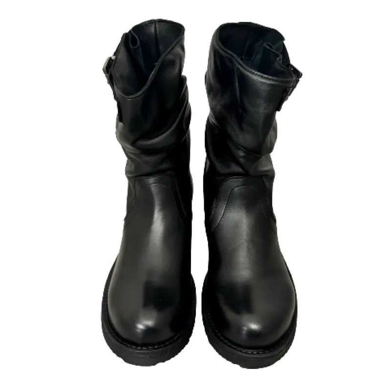 Low Handcrafted Biker In Black Leather PFV