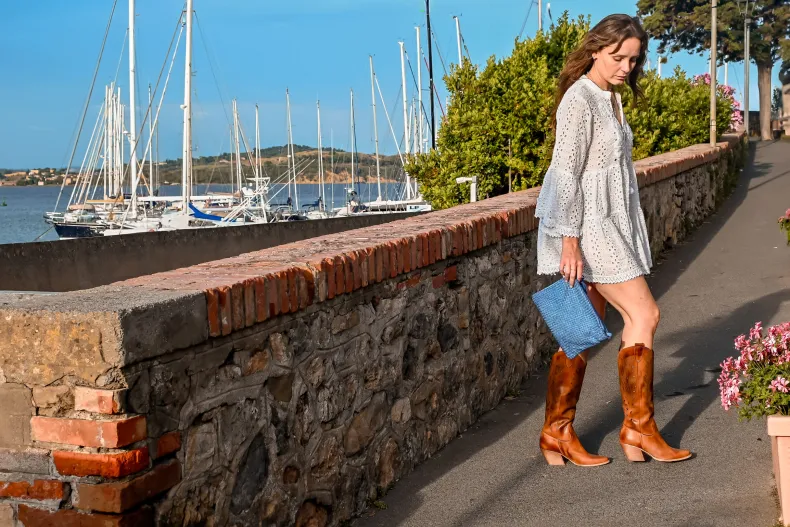 Marta – Woven Clutch Bag With Strap And Shoulder Strap