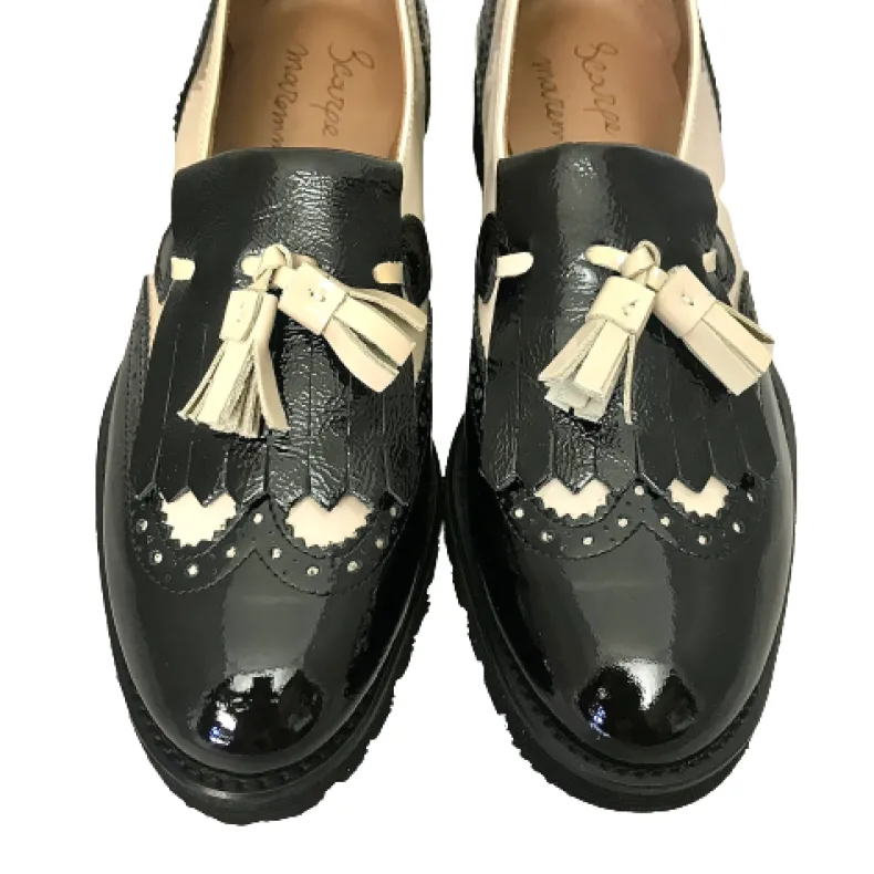 Moccasin In Black And Milk Patent Leather