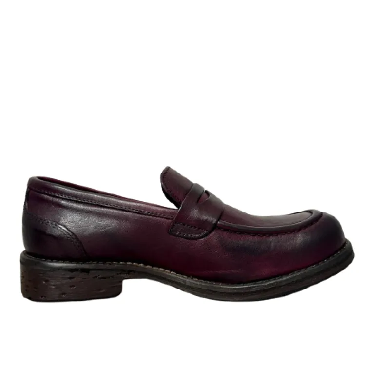 Moccasin In Burgundy Dipped Leather Blake Stitching