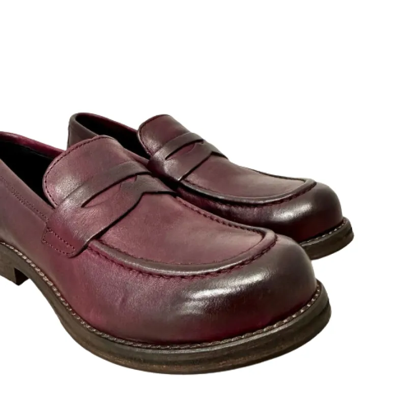 Moccasin In Burgundy Dipped Leather Blake Stitching