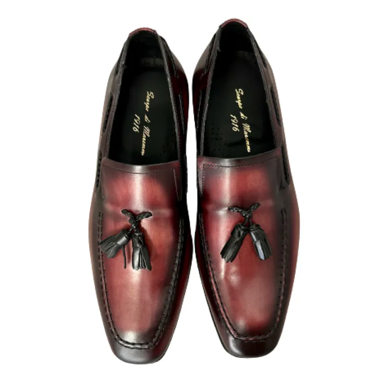 Moccasin In Burgundy Leather With Screen-printed Tassels