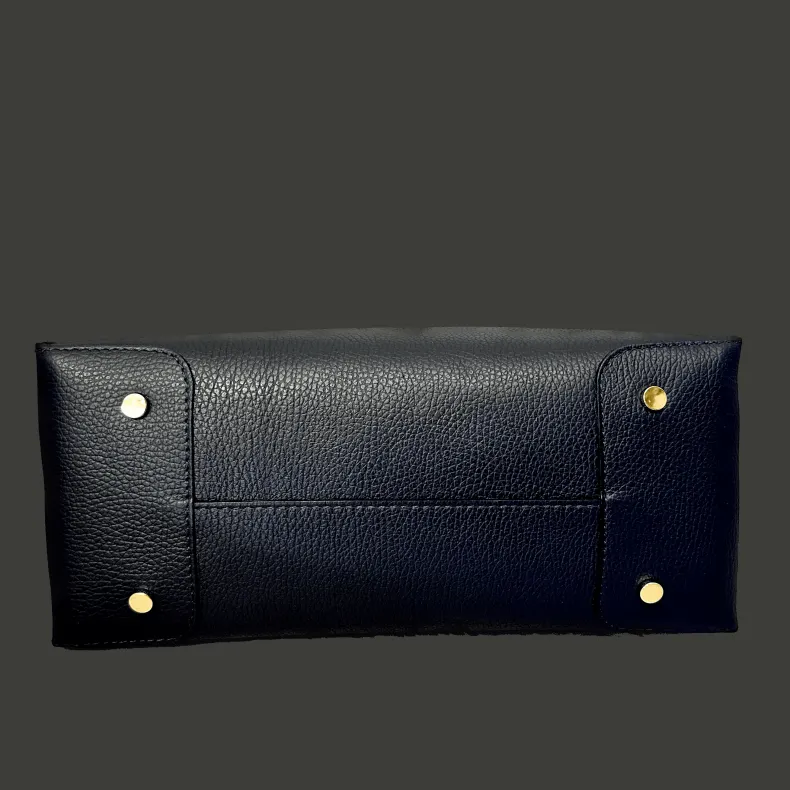 Rigid Handmade Bag In Textured Leather