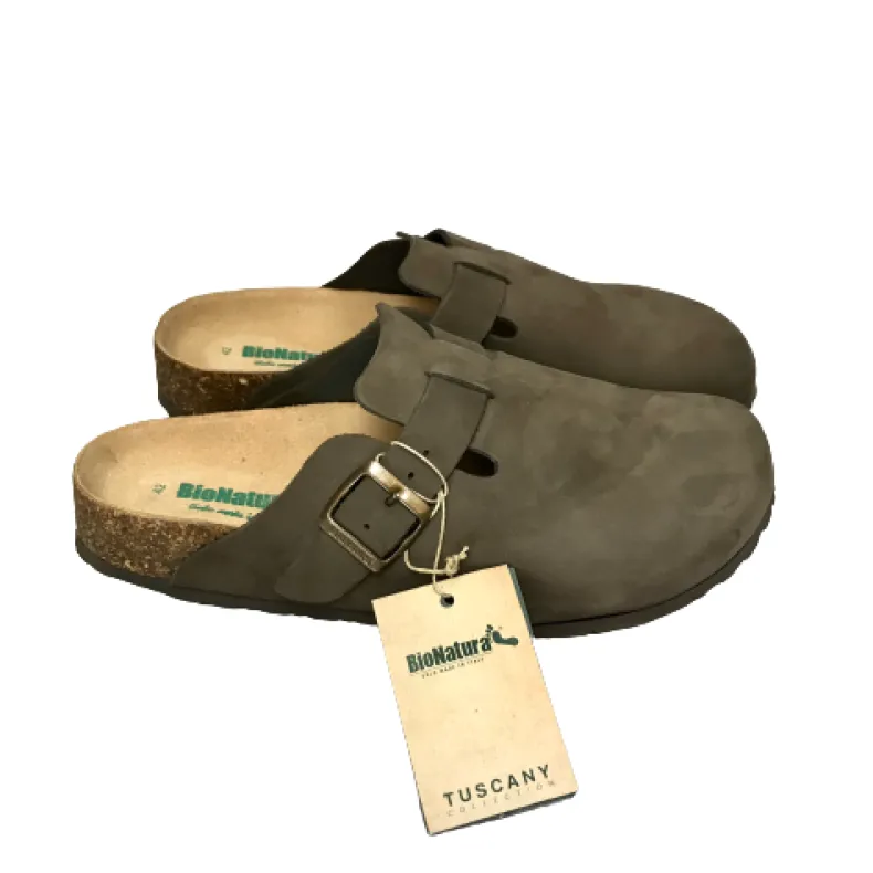 Sabot In Dark Brown Bionatura Nubuck Leather