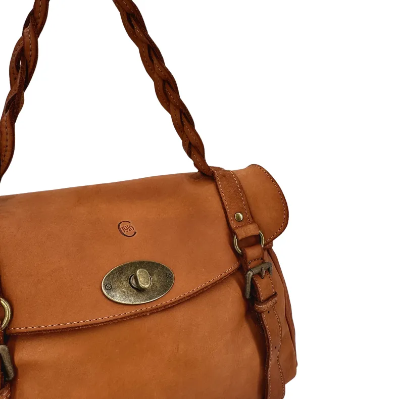 Sally – Postwoman With Braided Handle