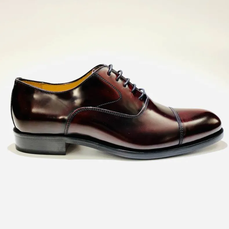 Shiny Burgundy Leather Sole With Overlap