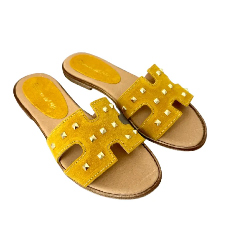 Slipper In Yellow Suede With Studs