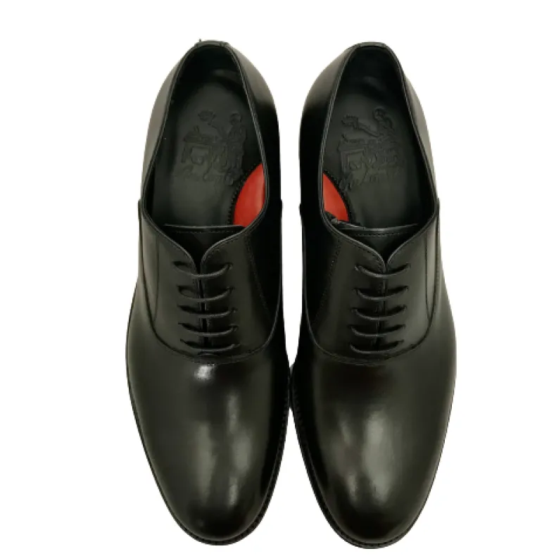 Smooth Black Lace-up