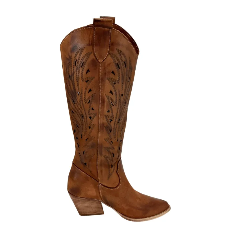 Texan In Lasered Nubuck Leather, Brushed Leather